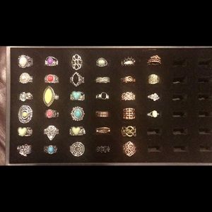 Lot of 34 Paparazzi Rings